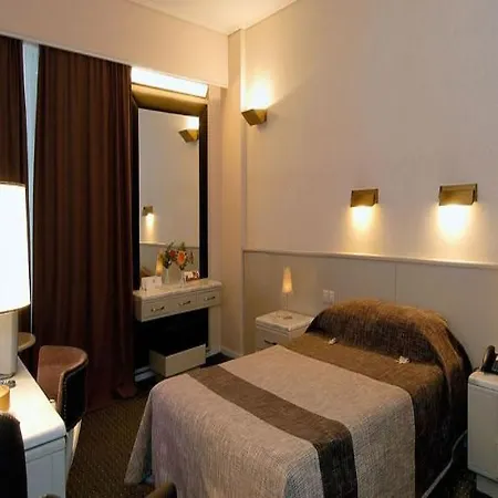 Hotel Astir