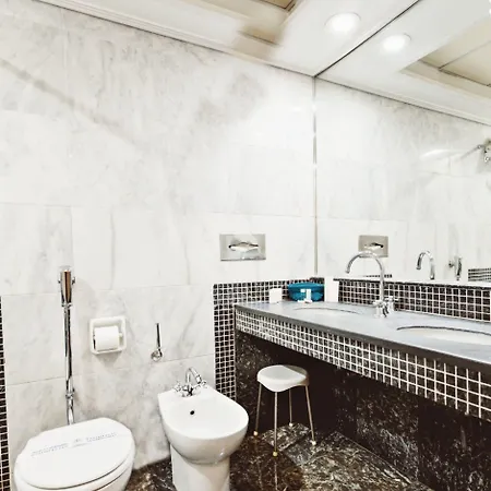 Hotel Astir