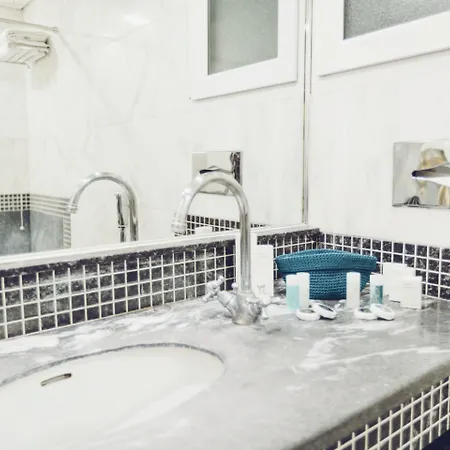 Hotel Astir
