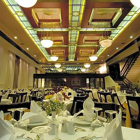 Hotel Astir