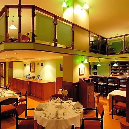 Hotel Astir