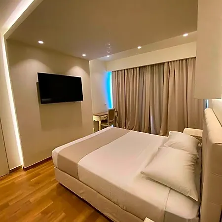 Astir 4*