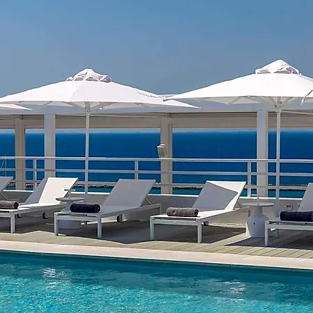 מלון Mercure Patras Astir